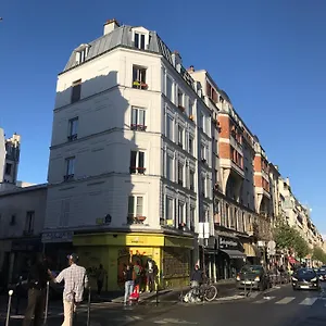 https://cosy-studio-montmartre-doudeauville.fr-paris.fr